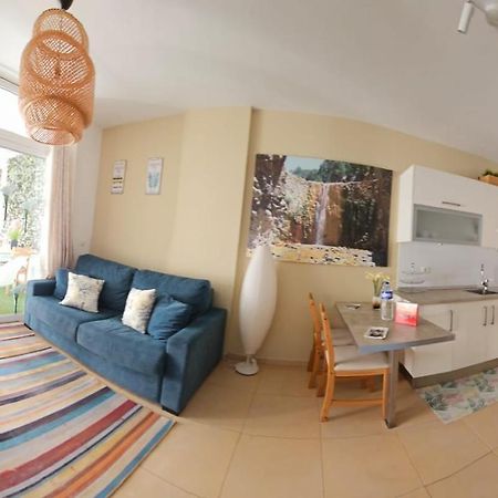Apartamento calas Puerto De Naos Luaran gambar