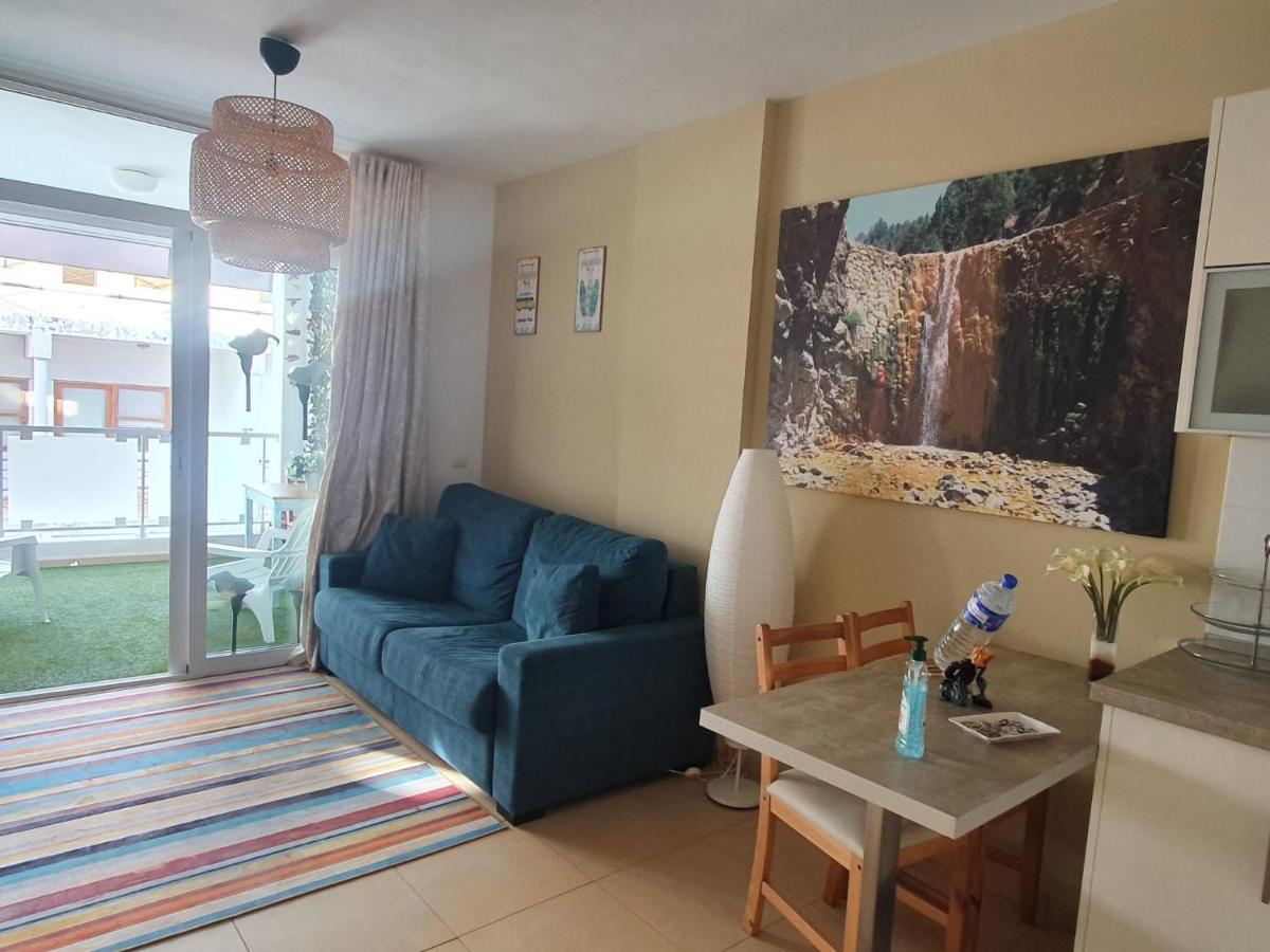 Apartamento calas Puerto De Naos Luaran gambar
