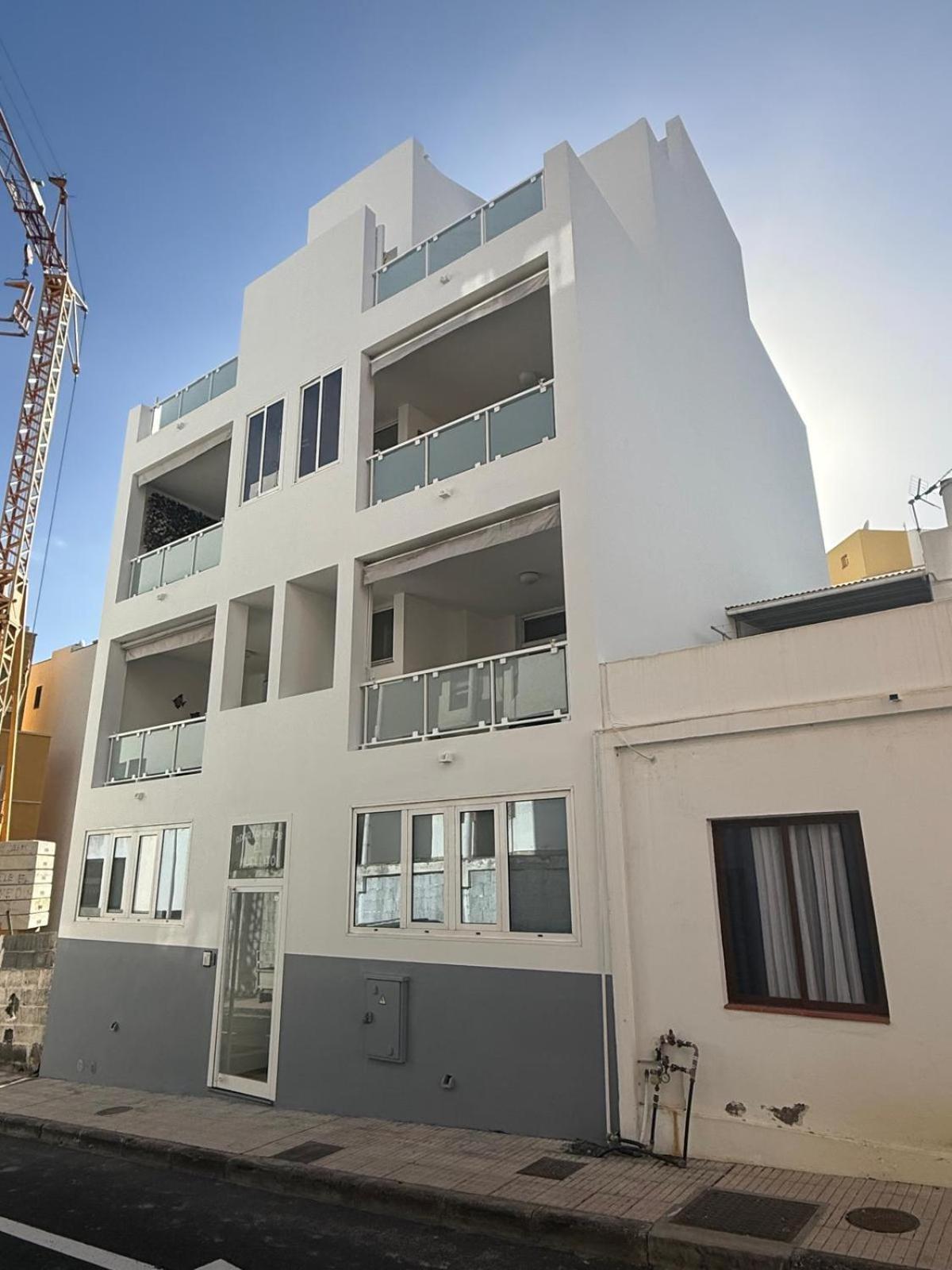 Apartamento calas Puerto De Naos Luaran gambar