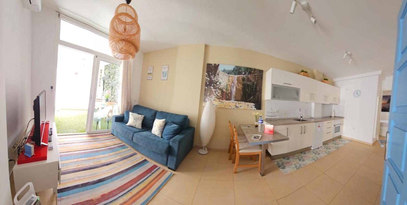 Apartamento calas Puerto De Naos Luaran gambar