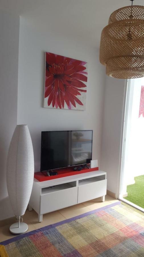 Apartamento calas Puerto De Naos Luaran gambar